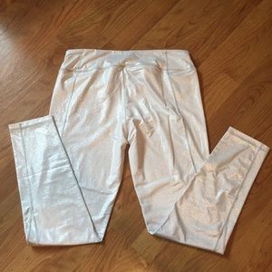Victoria's Secret Pants - Victoria’s Secret shiny leggings Victoria's Secret Pants - Victoria’s Secret shiny leggings